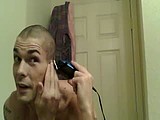 chuck slamm shaving pubes in show webcam